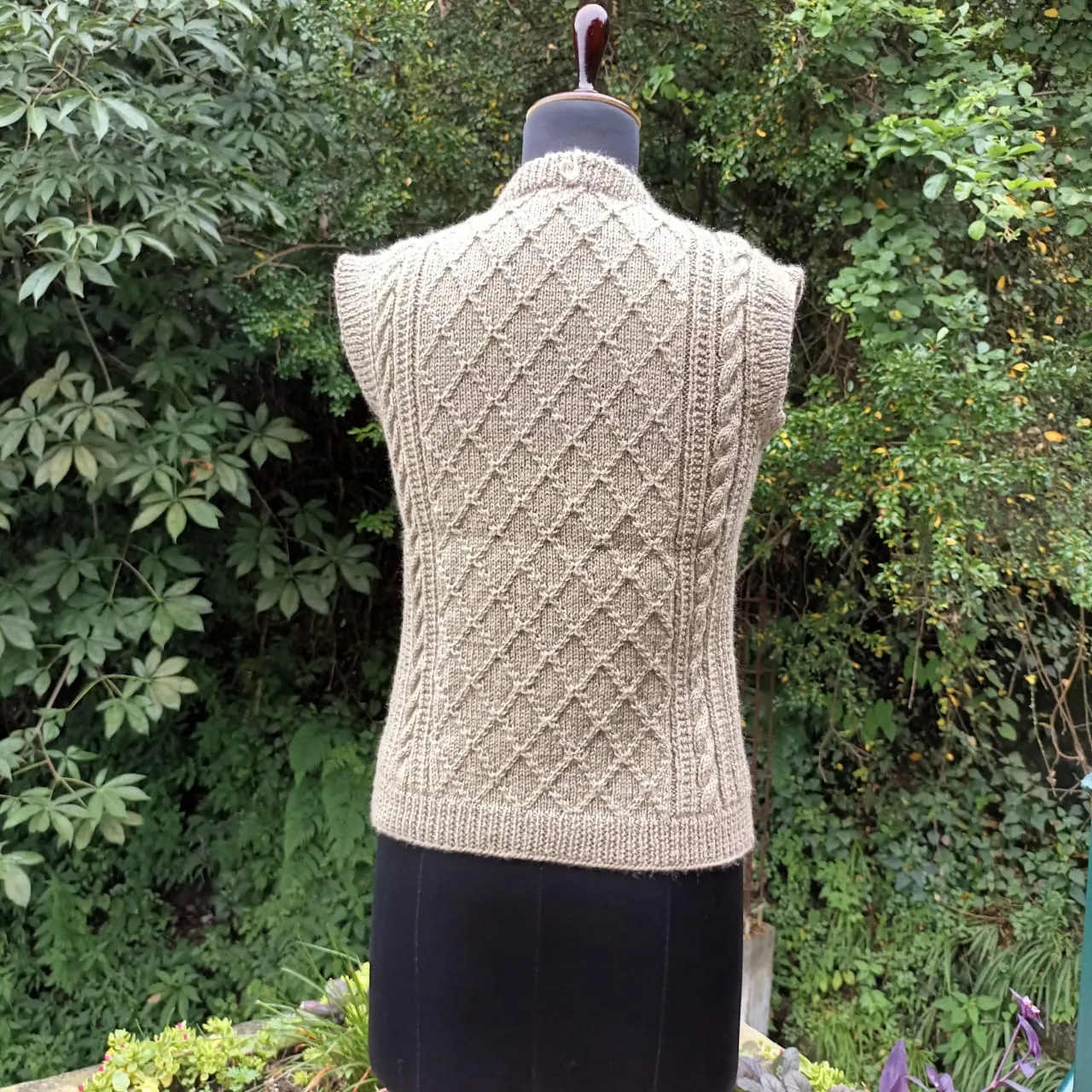 Beige Sleeveless Winter Sweater For Women | Cable Panel Pattern