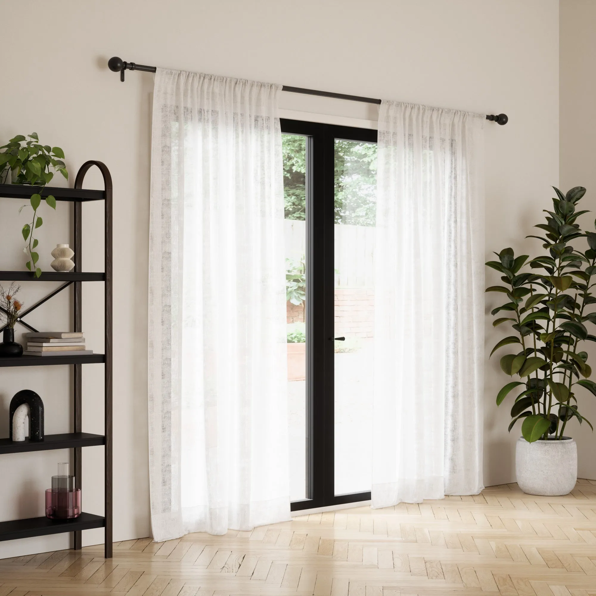 Bolas Curtain Rod