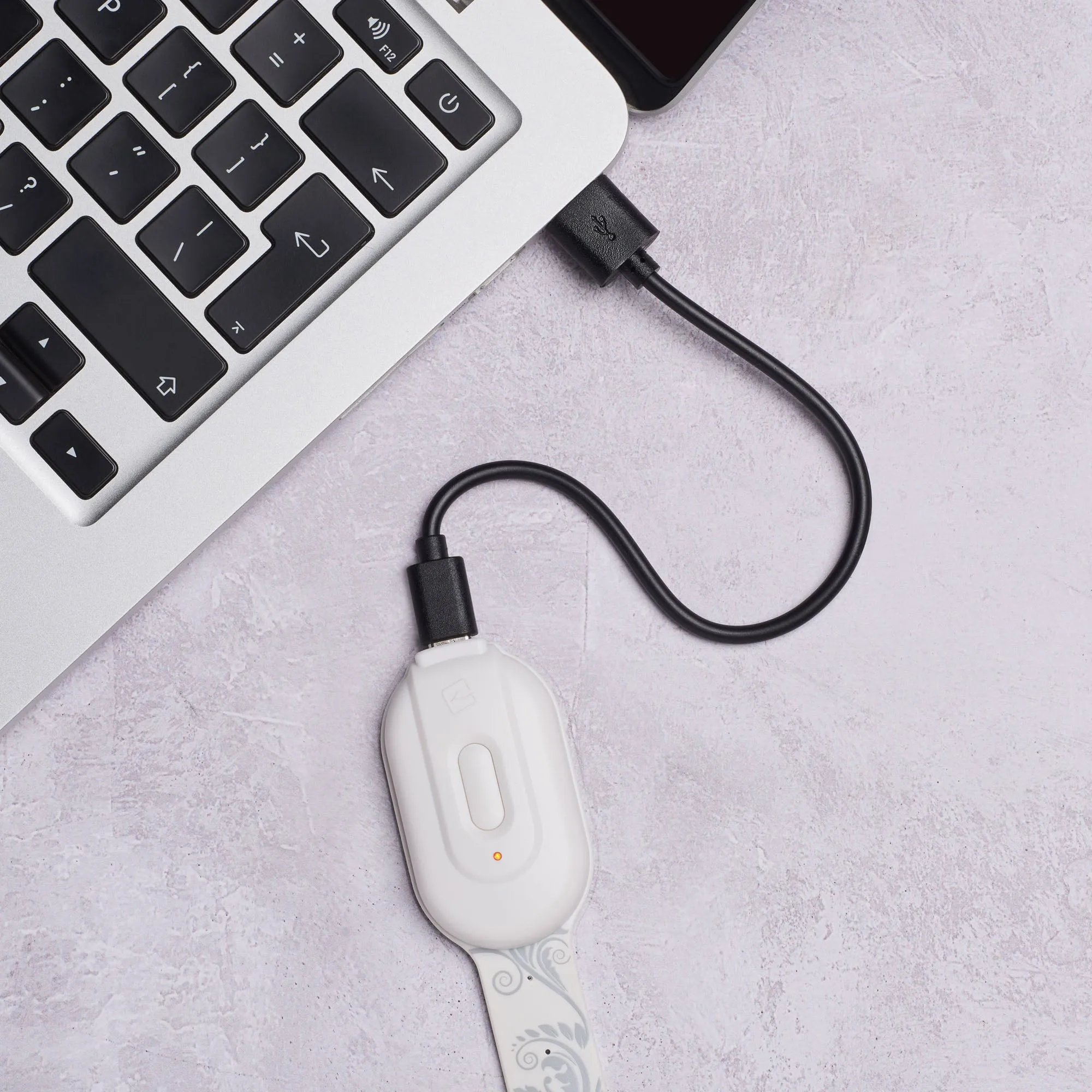 Flexilight Rechargeable Book Light (White Flowers)