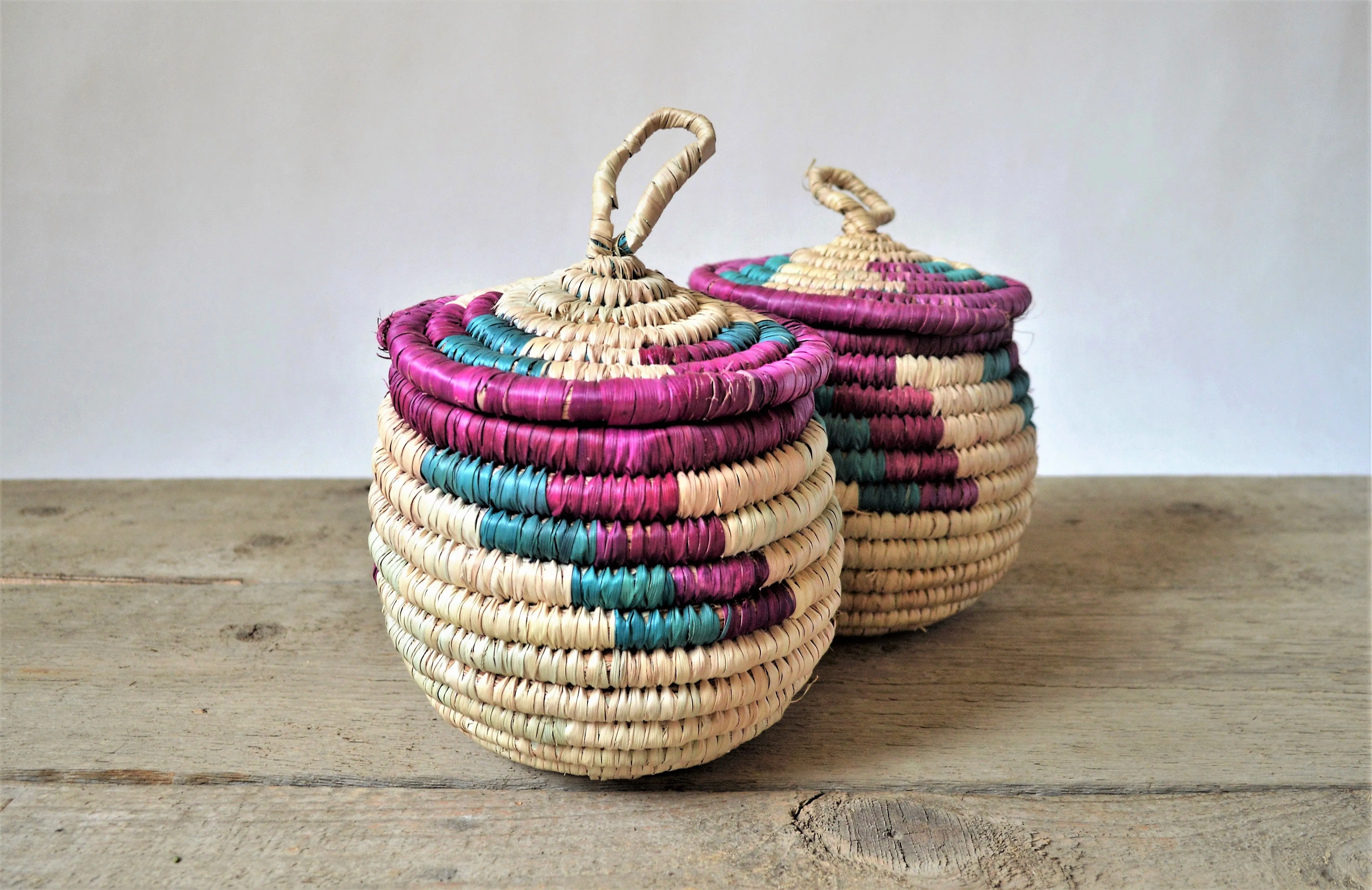 Jewelry straw box, Sustainable decor (Big, colored)