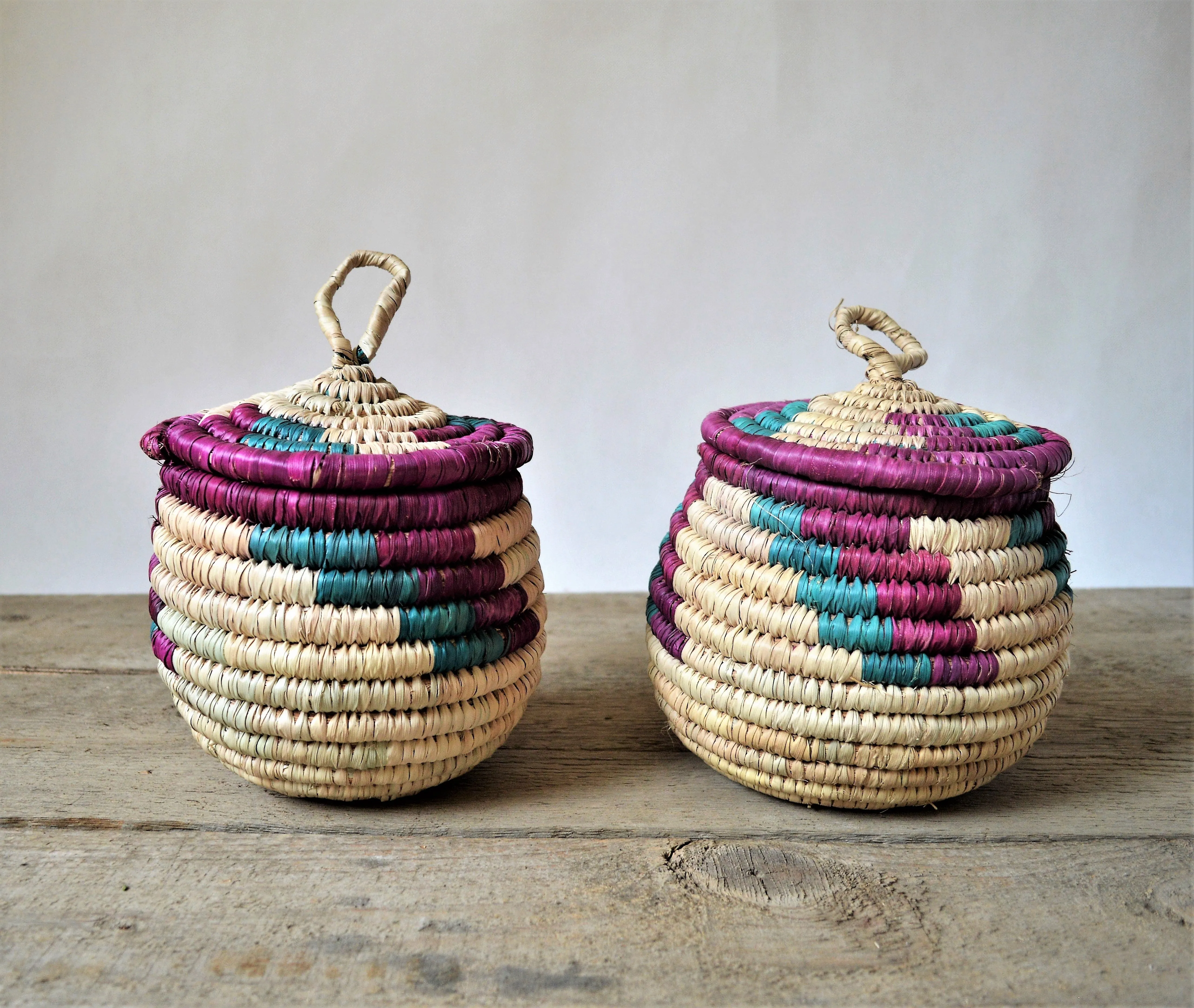 Jewelry straw box, Sustainable decor (Big, colored)