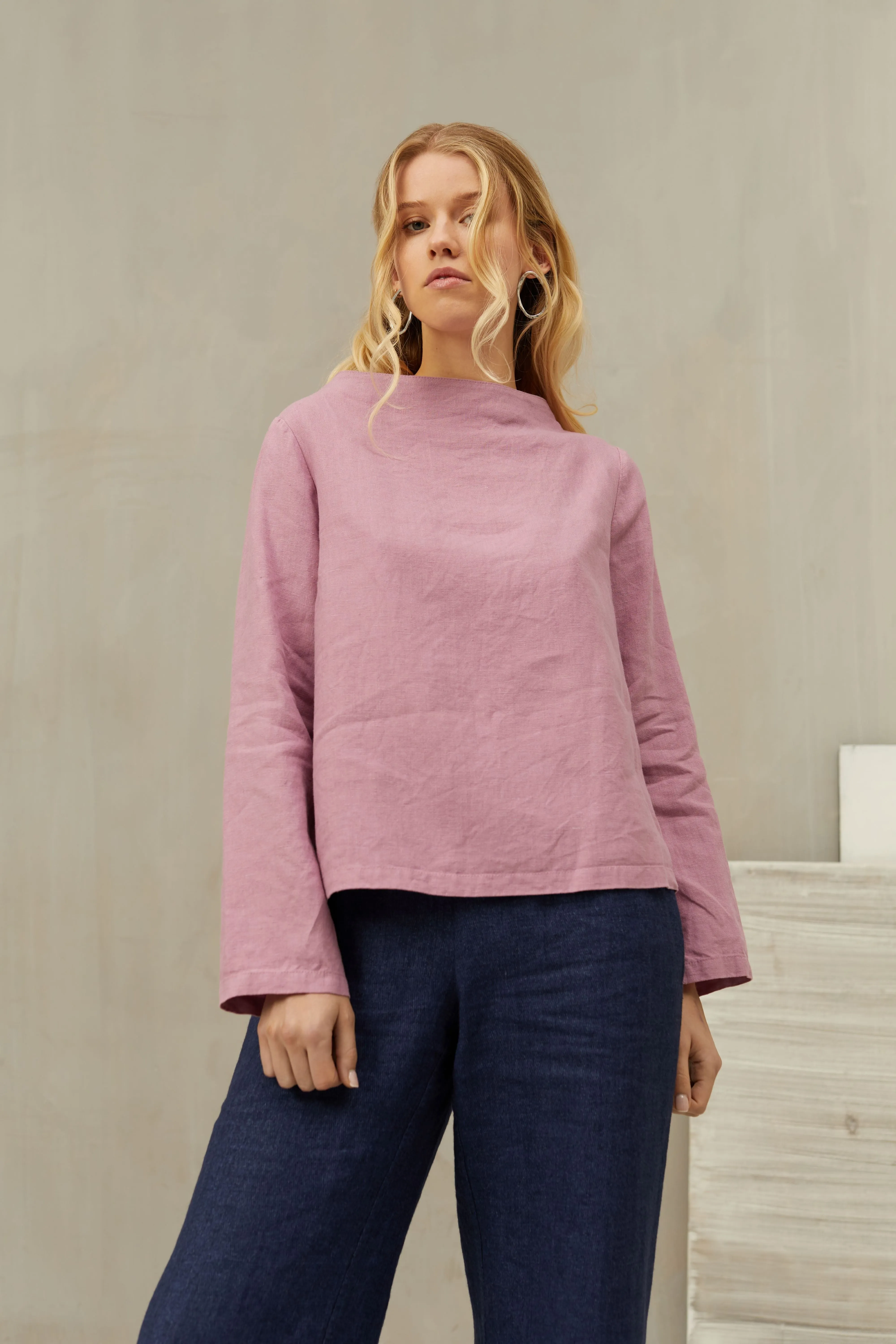 Linen Blouse AYA with Long Sleeves and Higher Neck