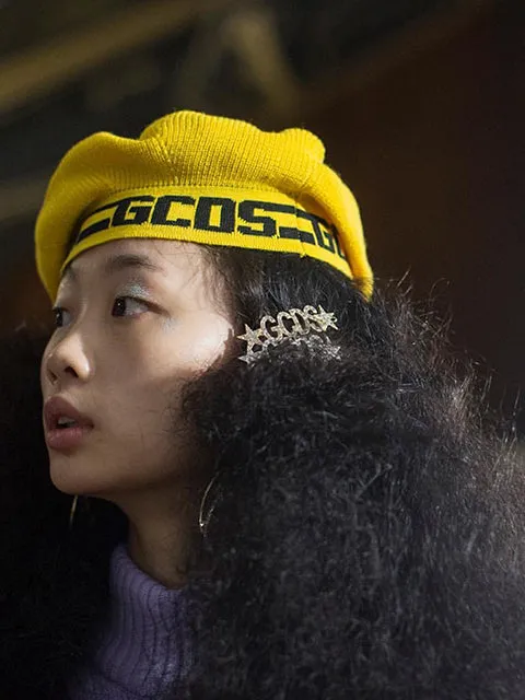 logo knitted beanie