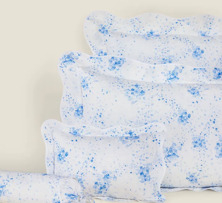 'M'ama Non M'ama' Bed Linen by Pratesi