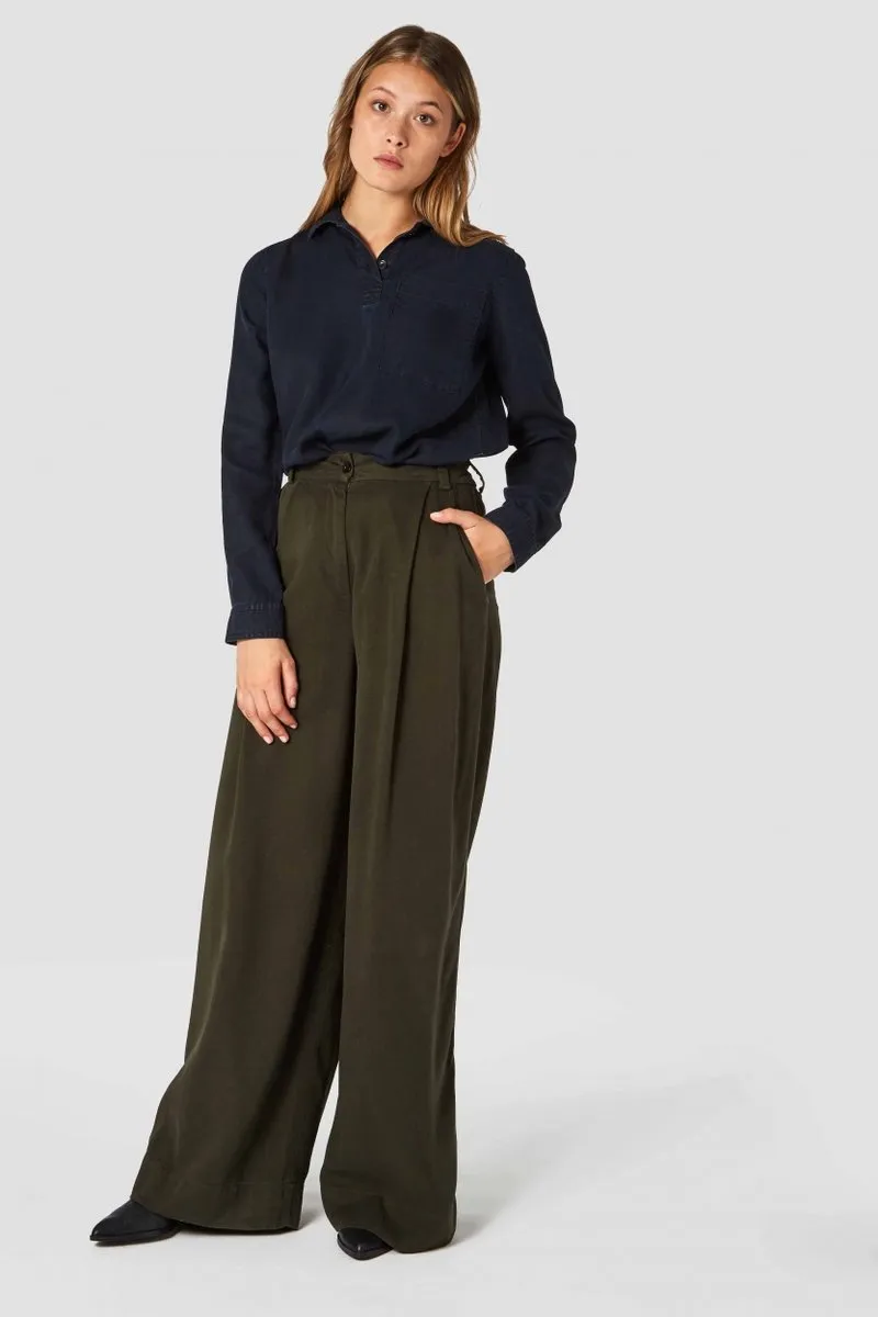Rapunzel olive drab pants