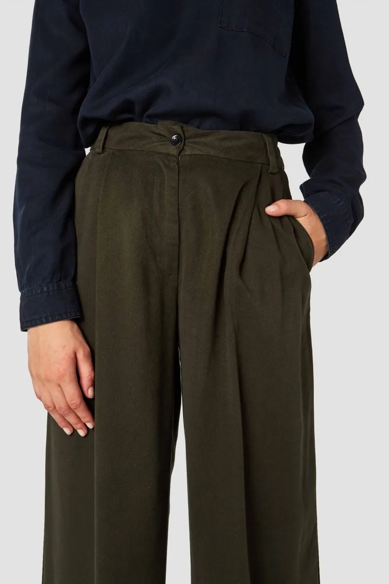 Rapunzel olive drab pants